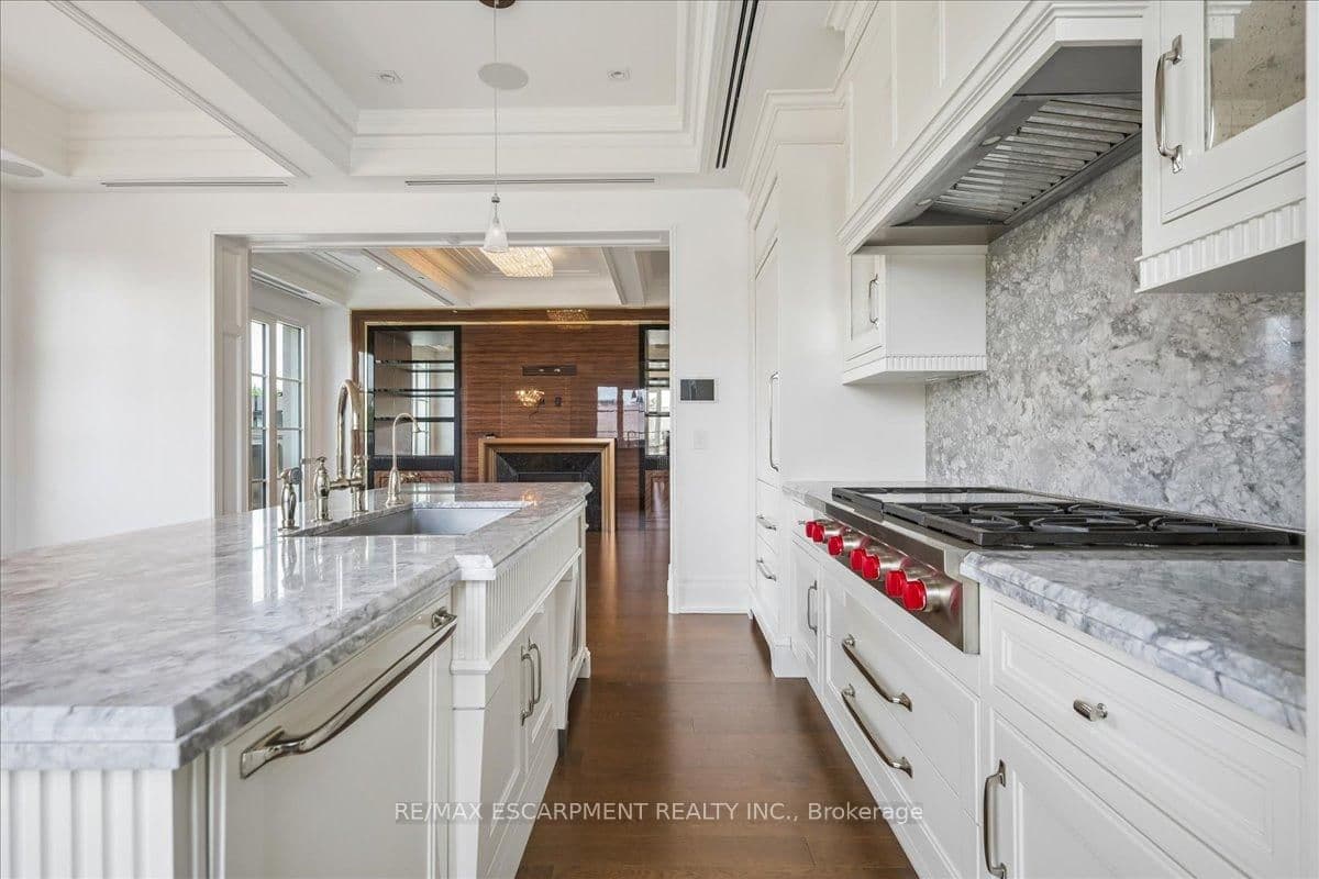 300 Randall Street, Unit 211 thumbnail 38