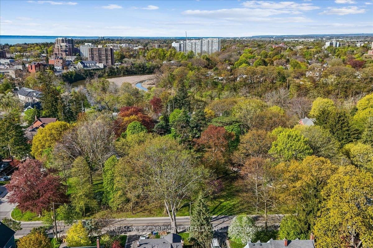 300 Randall Street, Unit 211 thumbnail 50