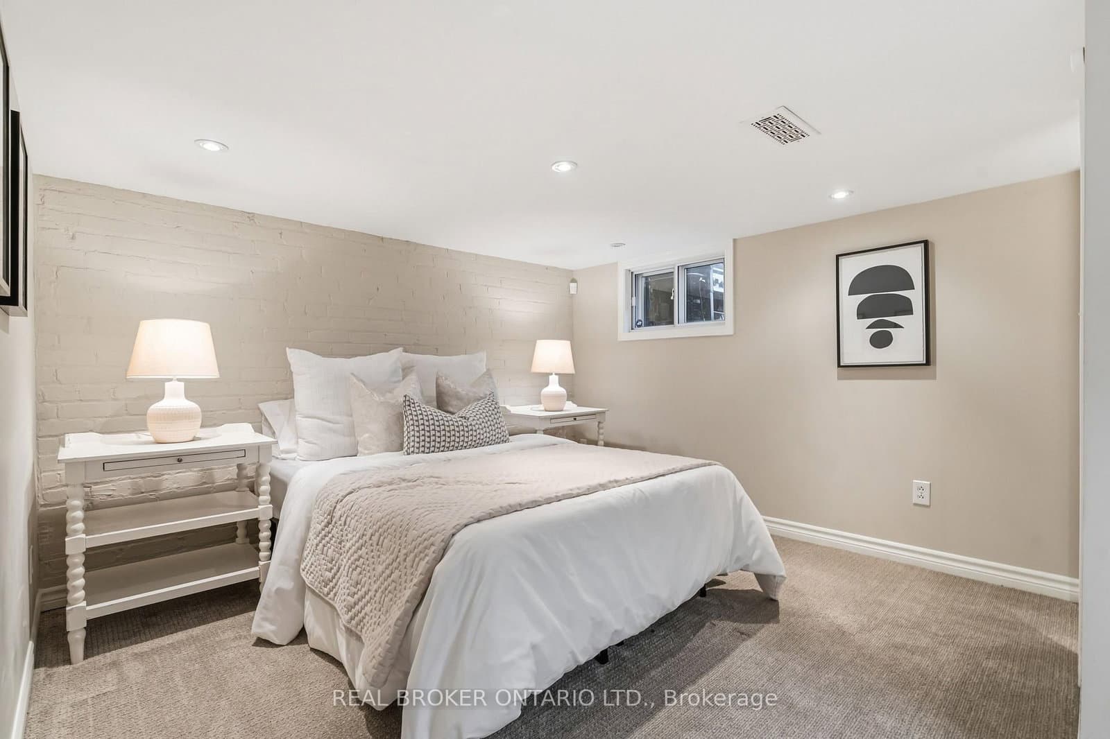 2873 Inlake Court thumbnail 29