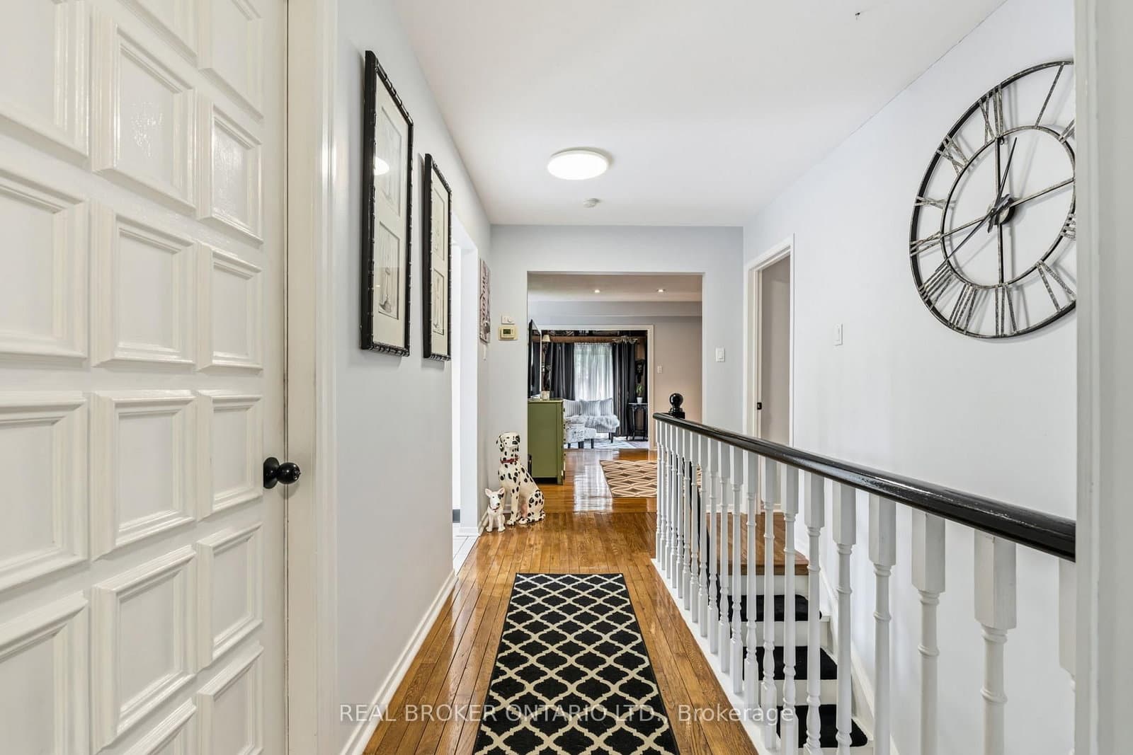 2873 Inlake Court thumbnail 3