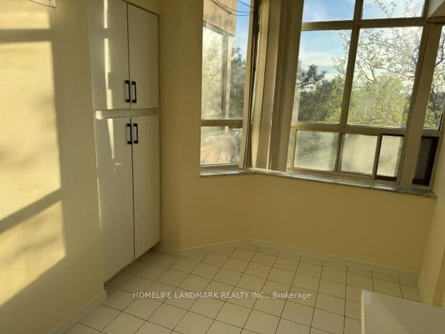 30 Malta Avenue, Unit 305 thumbnail 18