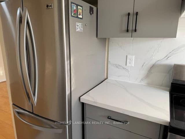 30 Malta Avenue, Unit 305 thumbnail 24