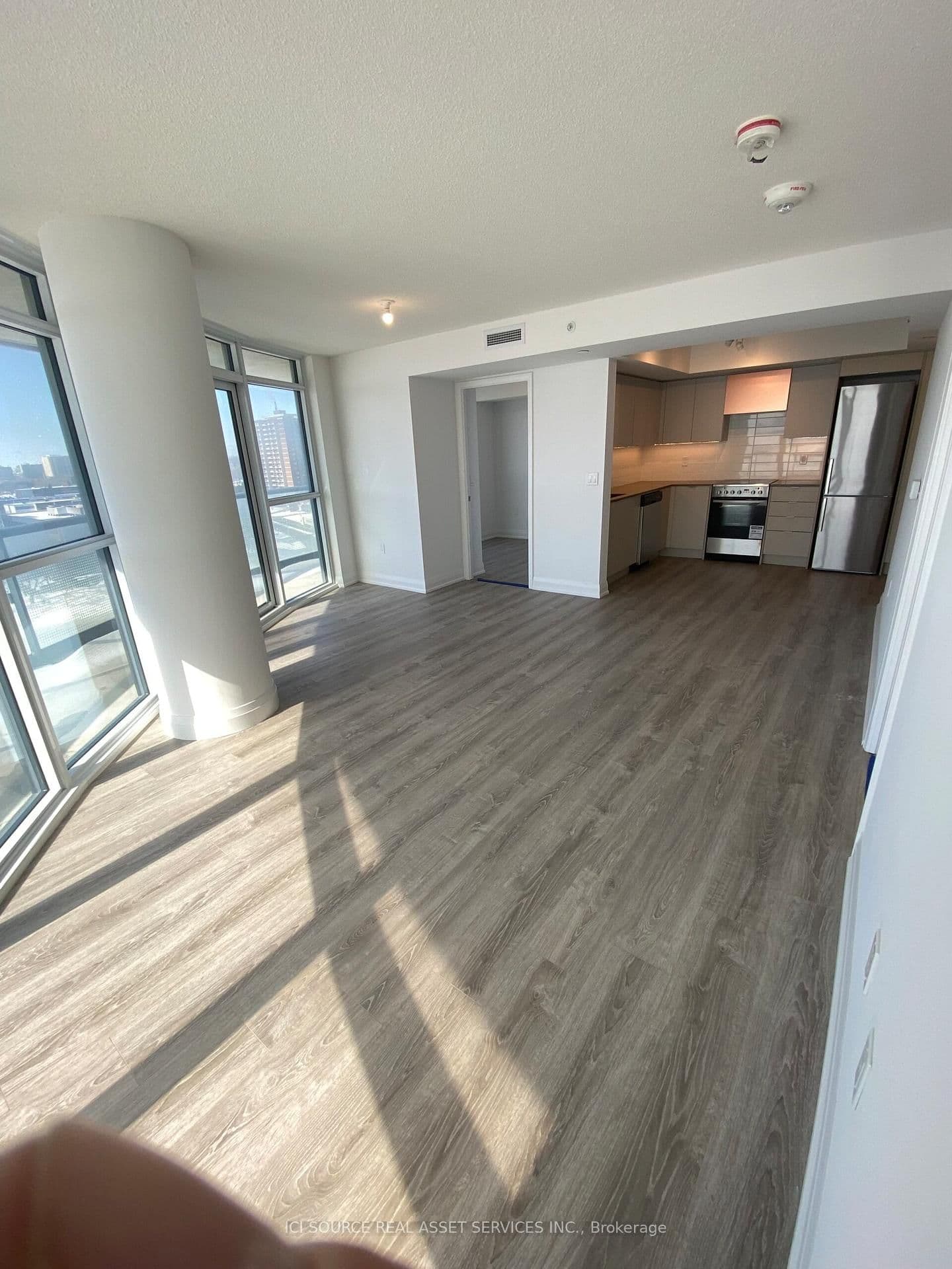 30 Gibbs Road, Unit 1009 thumbnail 15