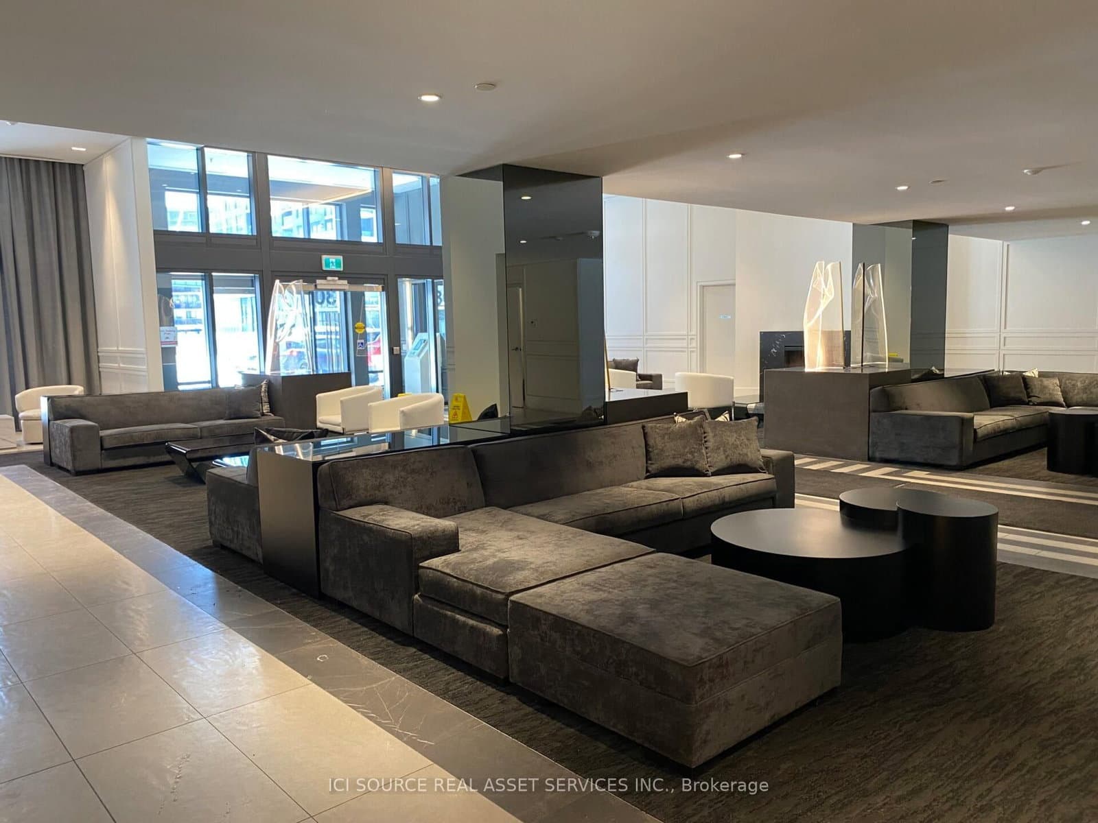 30 Gibbs Road, Unit 1009 thumbnail 7