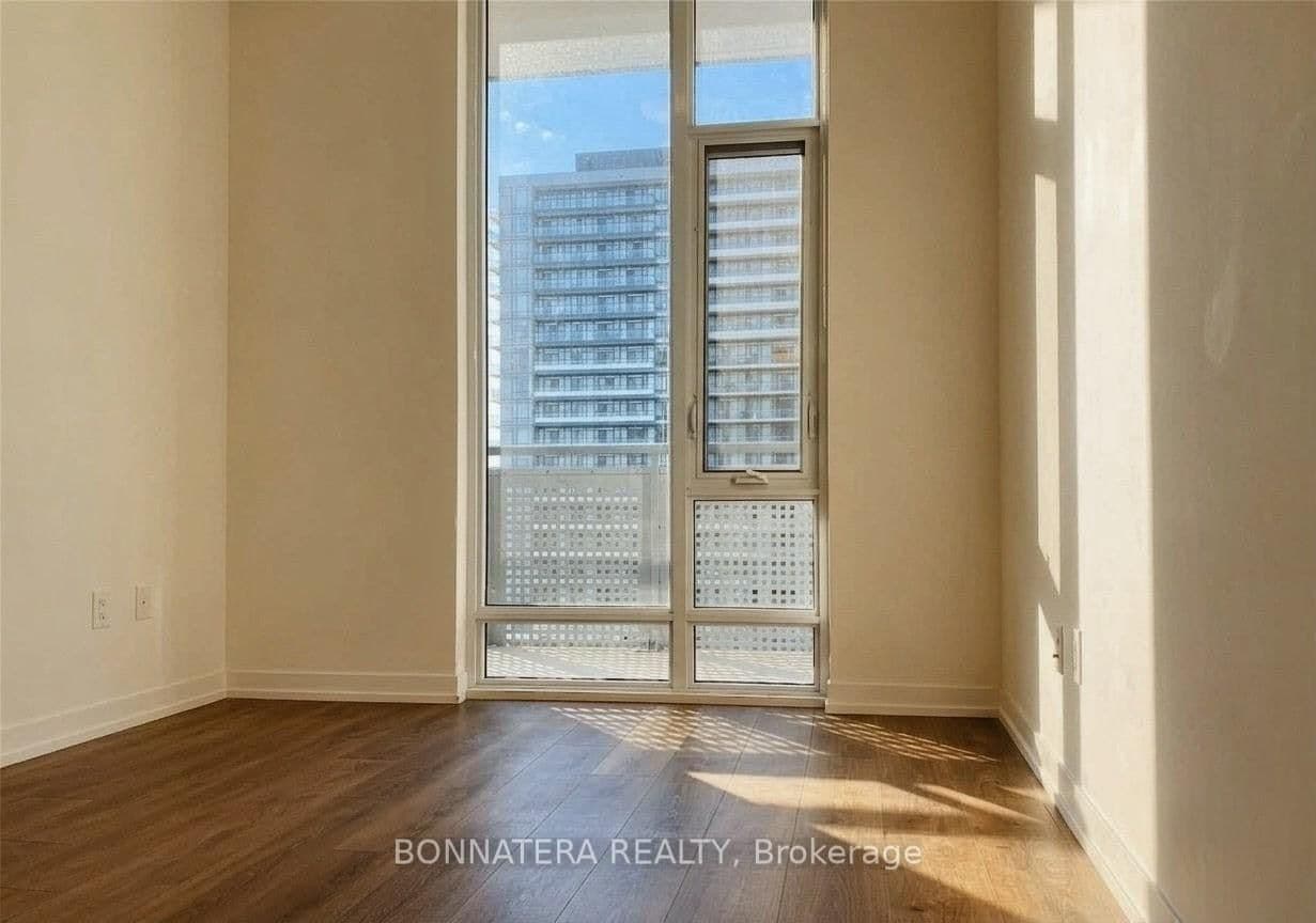 2520 Eglinton Avenue W, Unit 1801 thumbnail 11