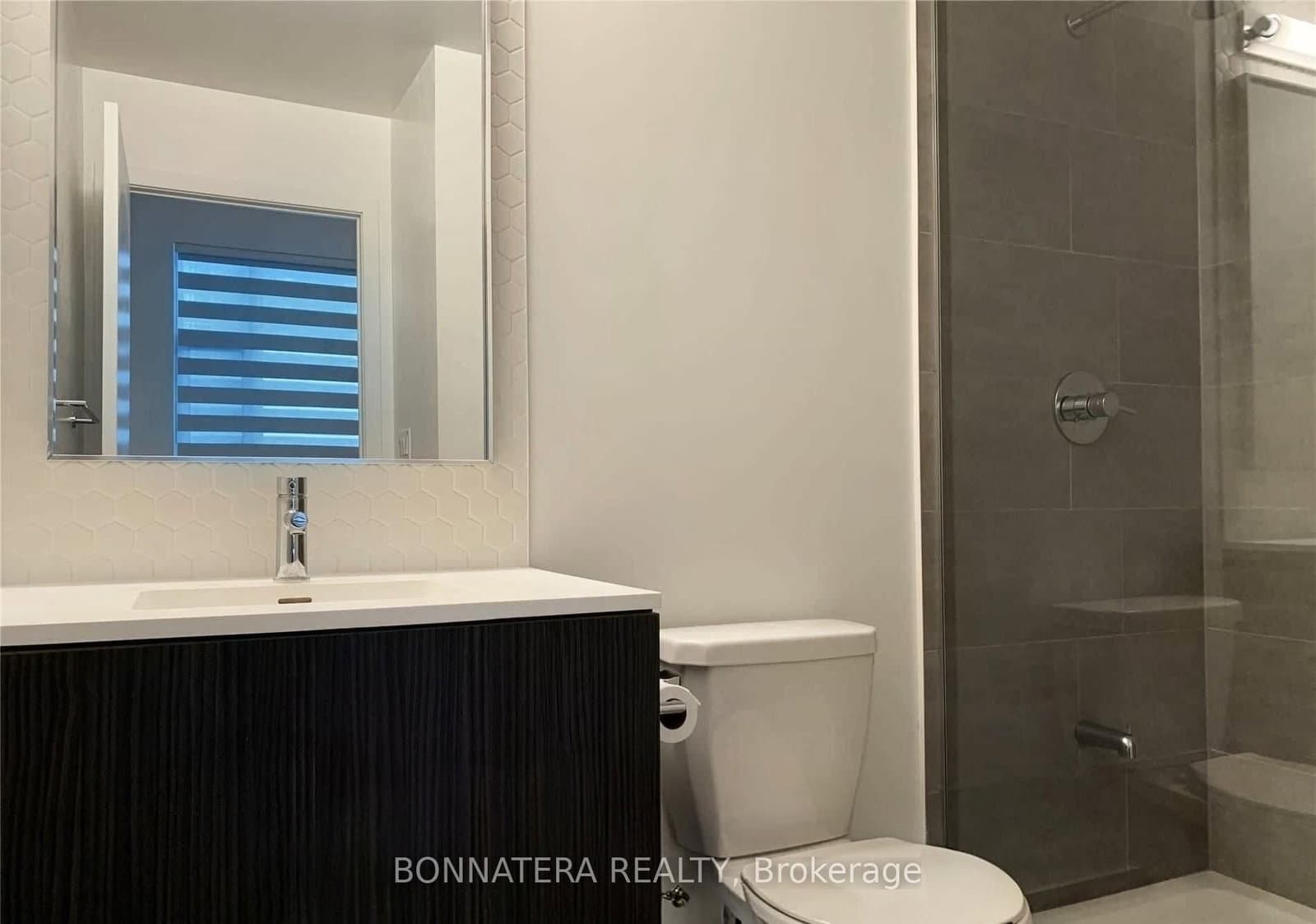 2520 Eglinton Avenue W, Unit 1801 thumbnail 12
