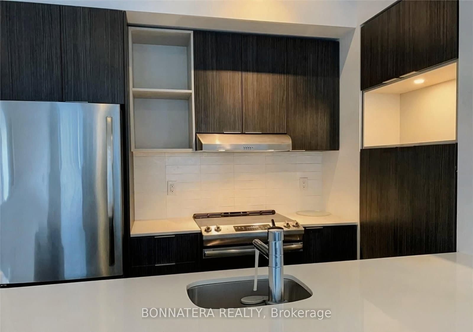 2520 Eglinton Avenue W, Unit 1801 thumbnail 6