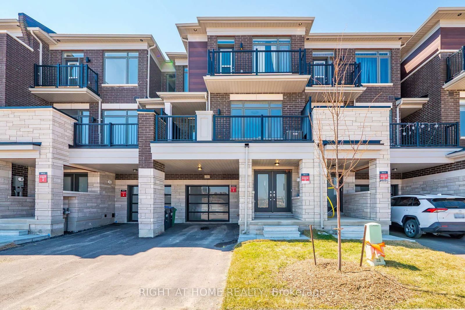 24 Monreau Drive - Image 1