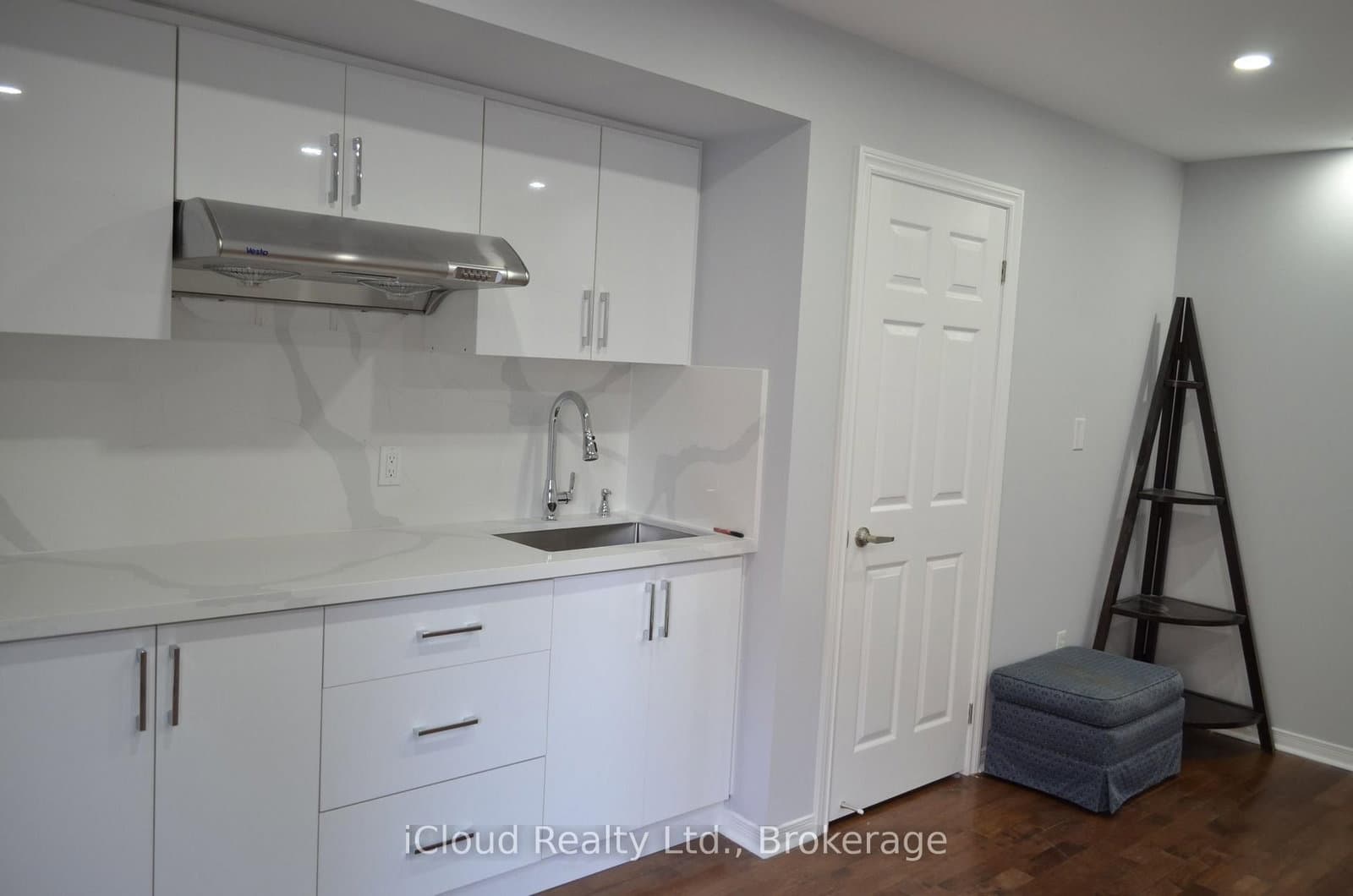 319 Aspendale Crescent, Unit Studio thumbnail 7