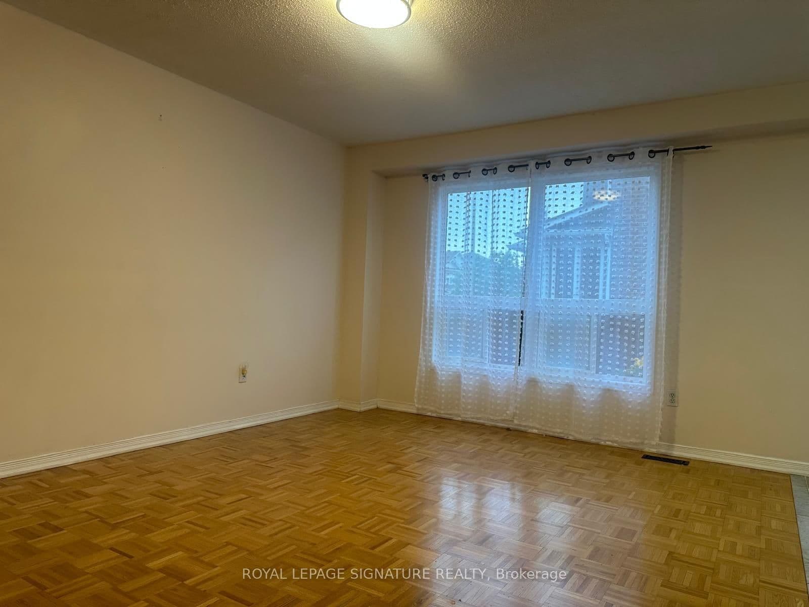 28 Pompano Place thumbnail 4