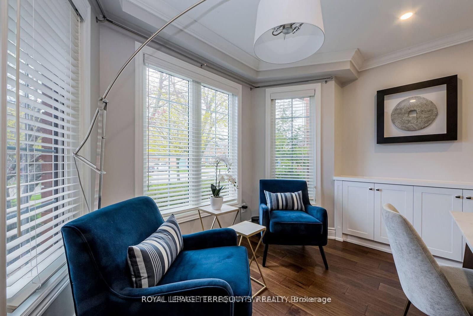 2025 Parklane Crescent thumbnail 16