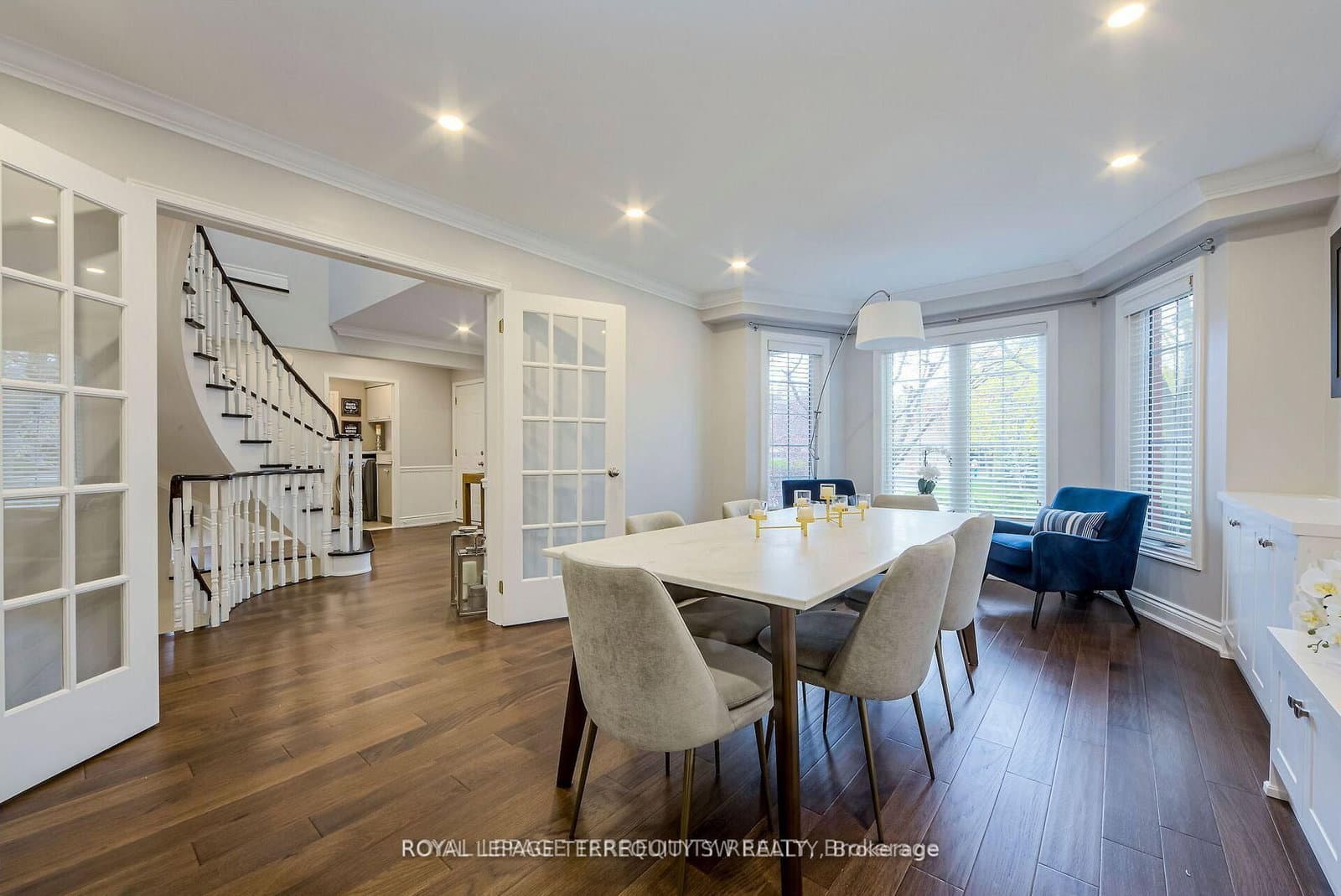 2025 Parklane Crescent thumbnail 4