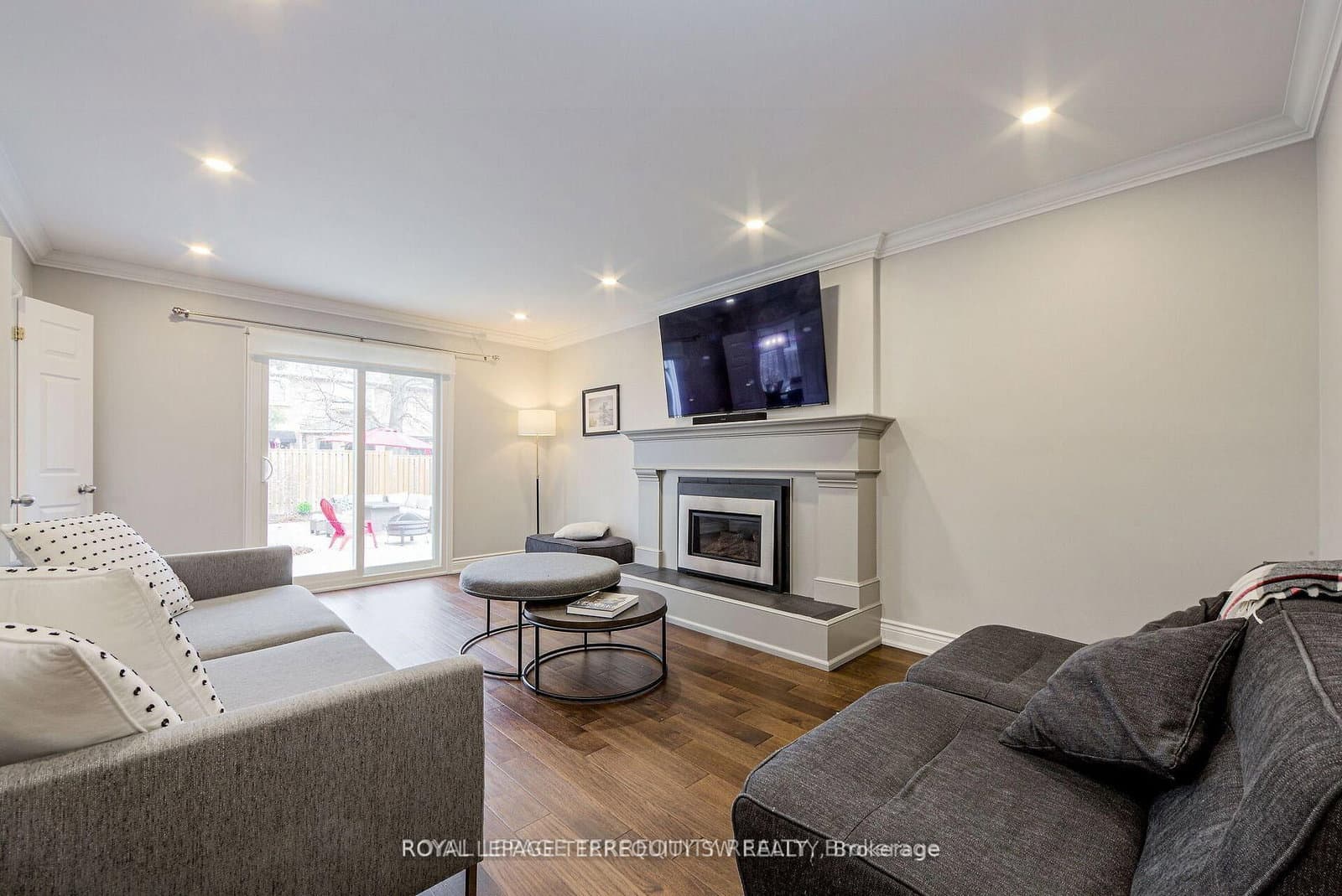 2025 Parklane Crescent thumbnail 7