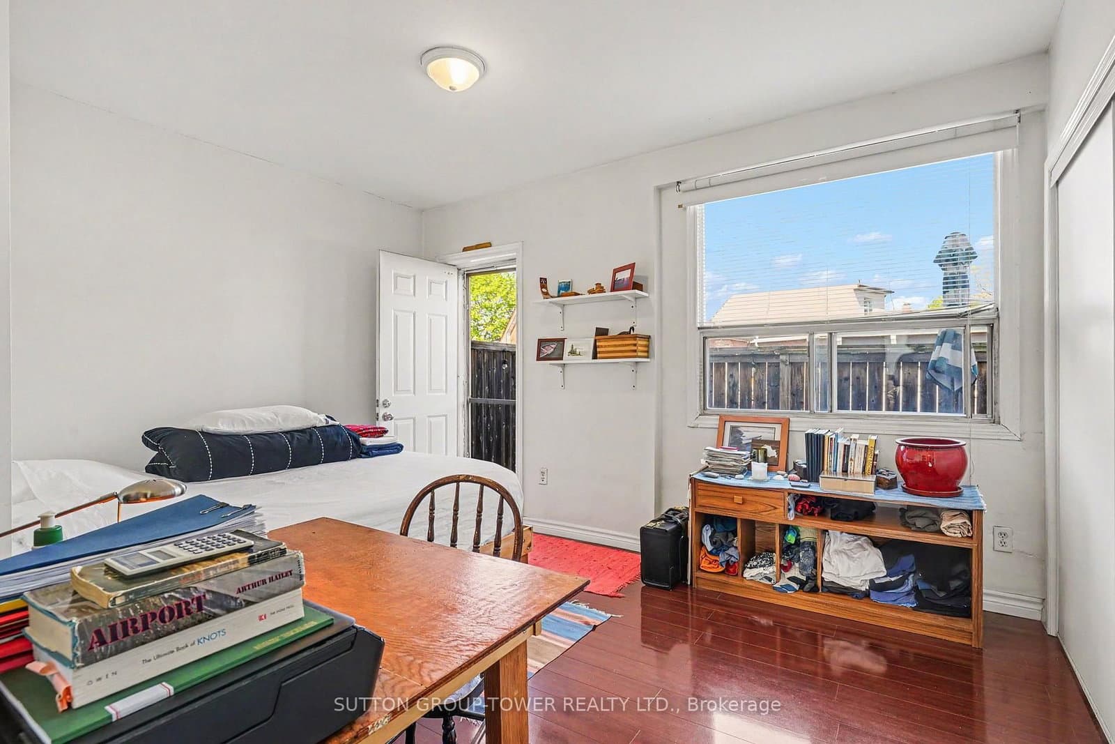 560 Indian Grove thumbnail 23
