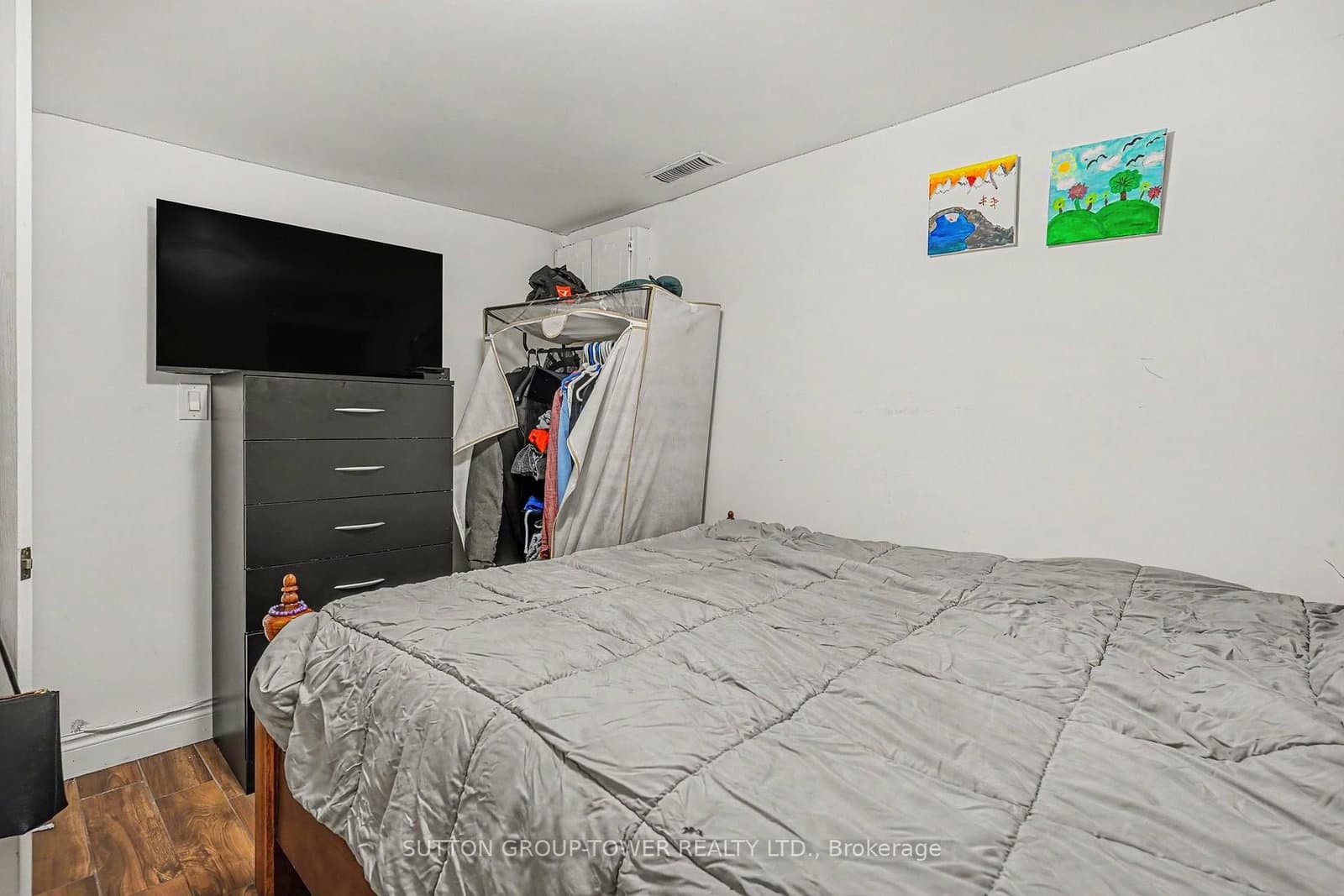 560 Indian Grove thumbnail 40
