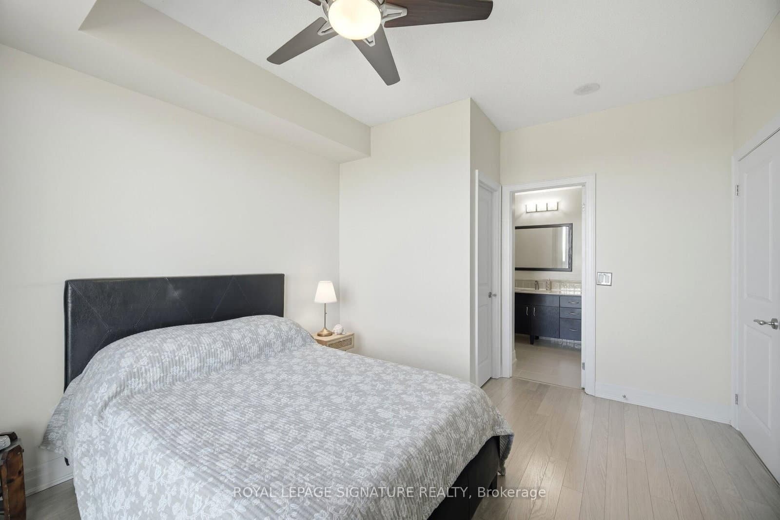 100 John Street N, Unit 1206 thumbnail 19