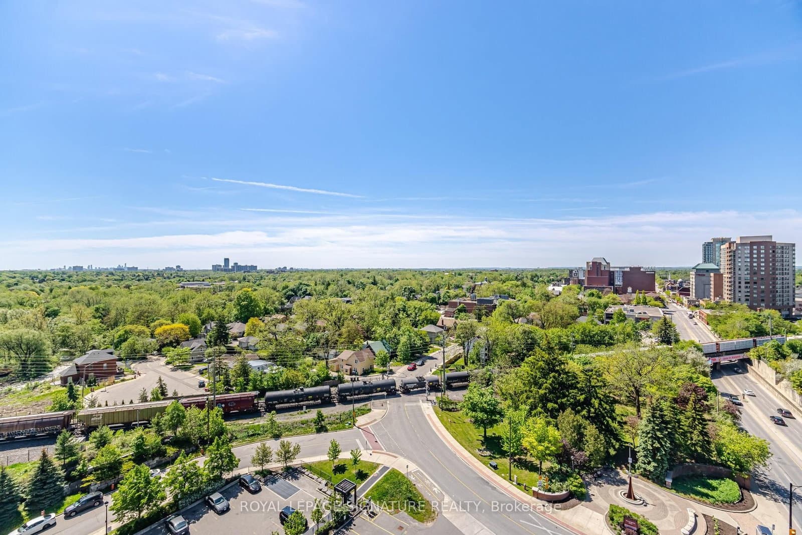 100 John Street N, Unit 1206 thumbnail 32