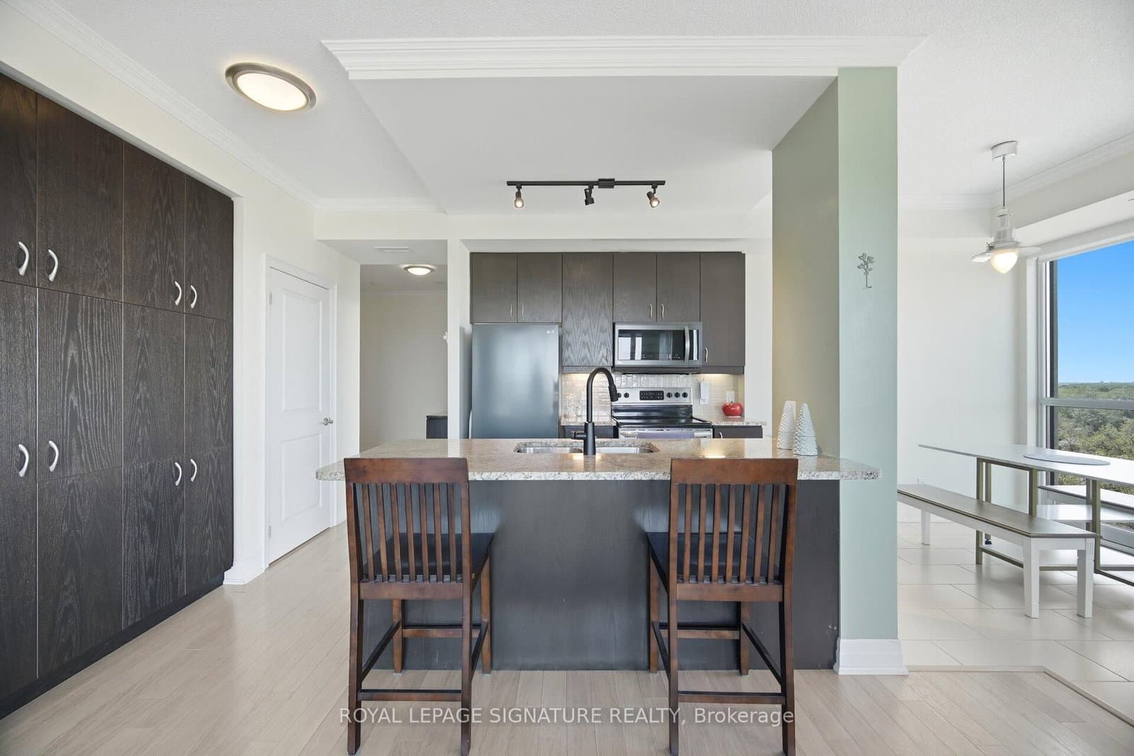 100 John Street N, Unit 1206 thumbnail 7