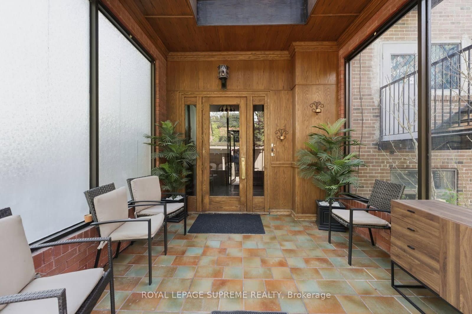 20 Maynard Avenue thumbnail 24