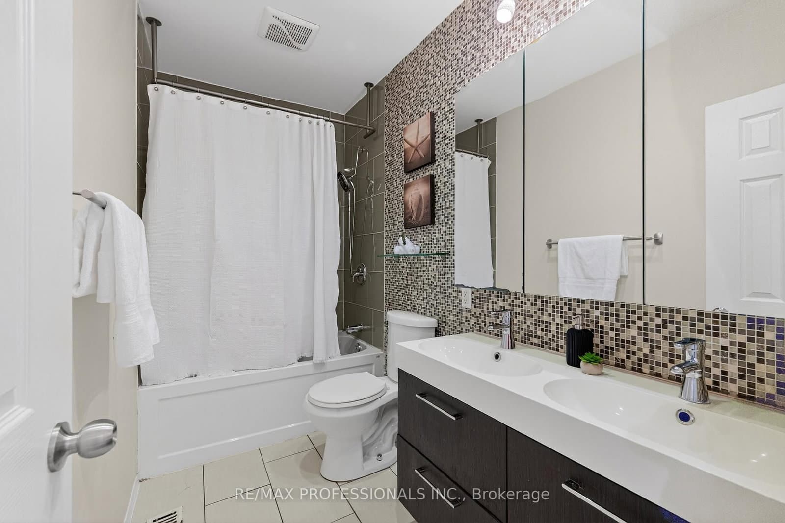 278 Caledonia Road thumbnail 14