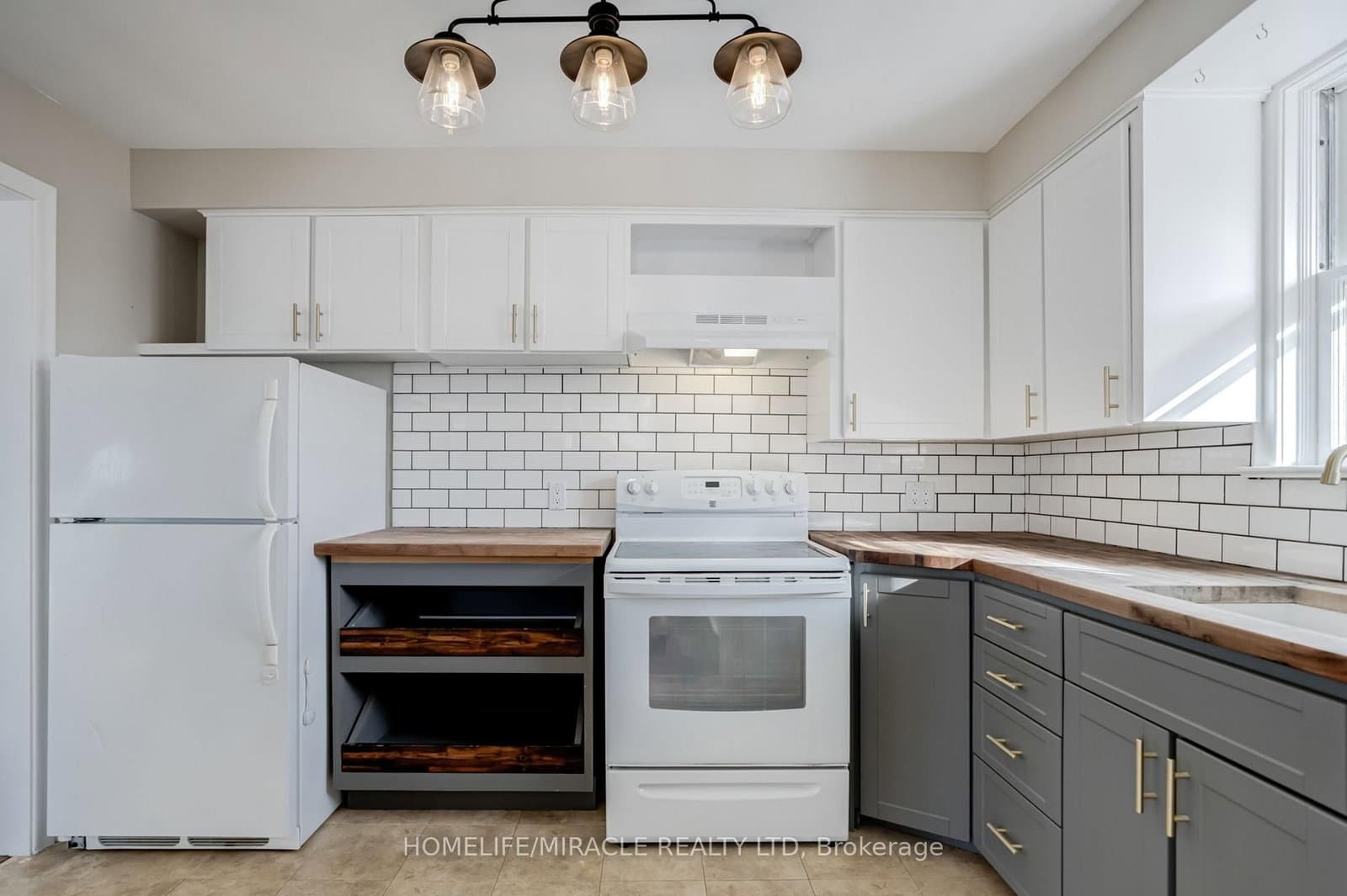 34 Elizabeth Street S, Unit A thumbnail 6