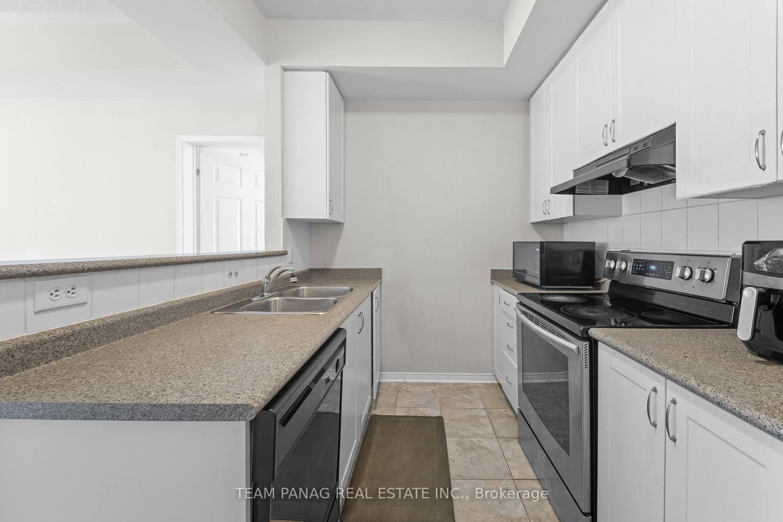 60 Fairwood Circle, Unit 85 thumbnail 10