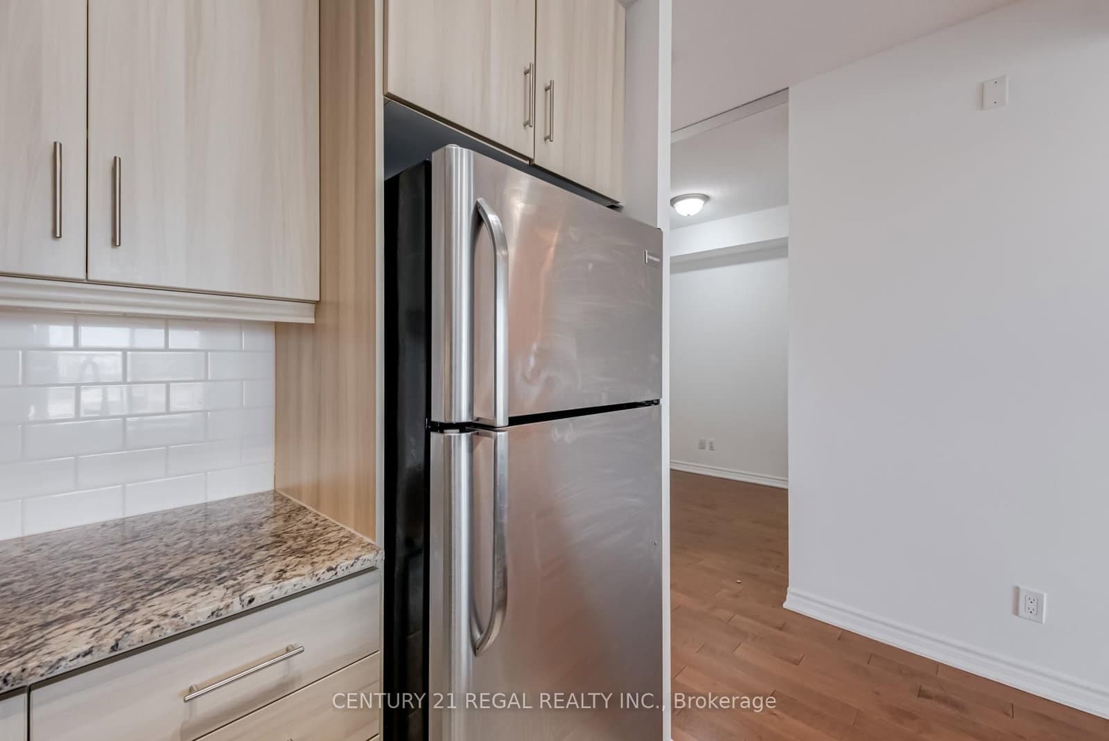 15 James Finlay Way, Unit 710 thumbnail 17