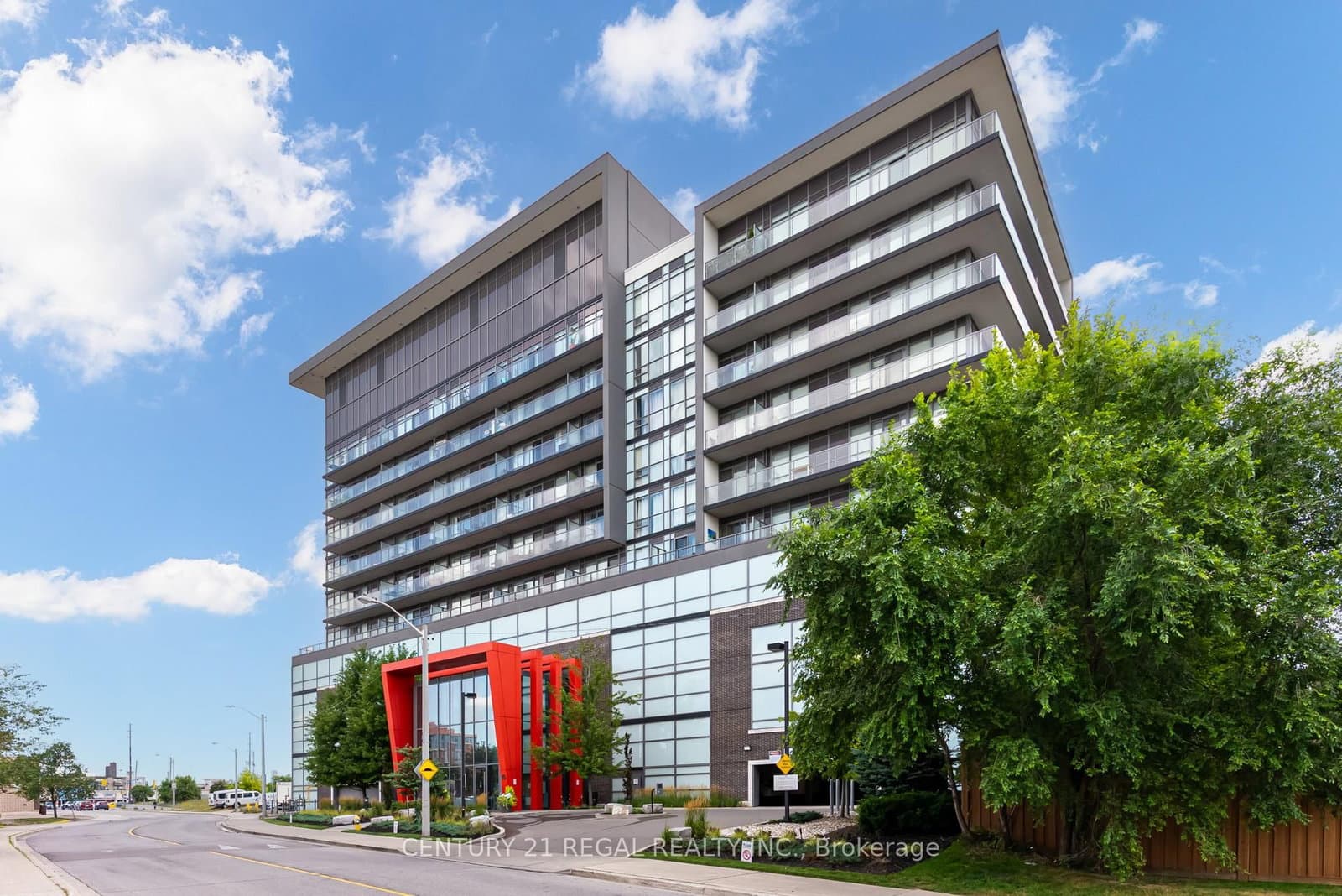 15 James Finlay Way, Unit 710 thumbnail 2