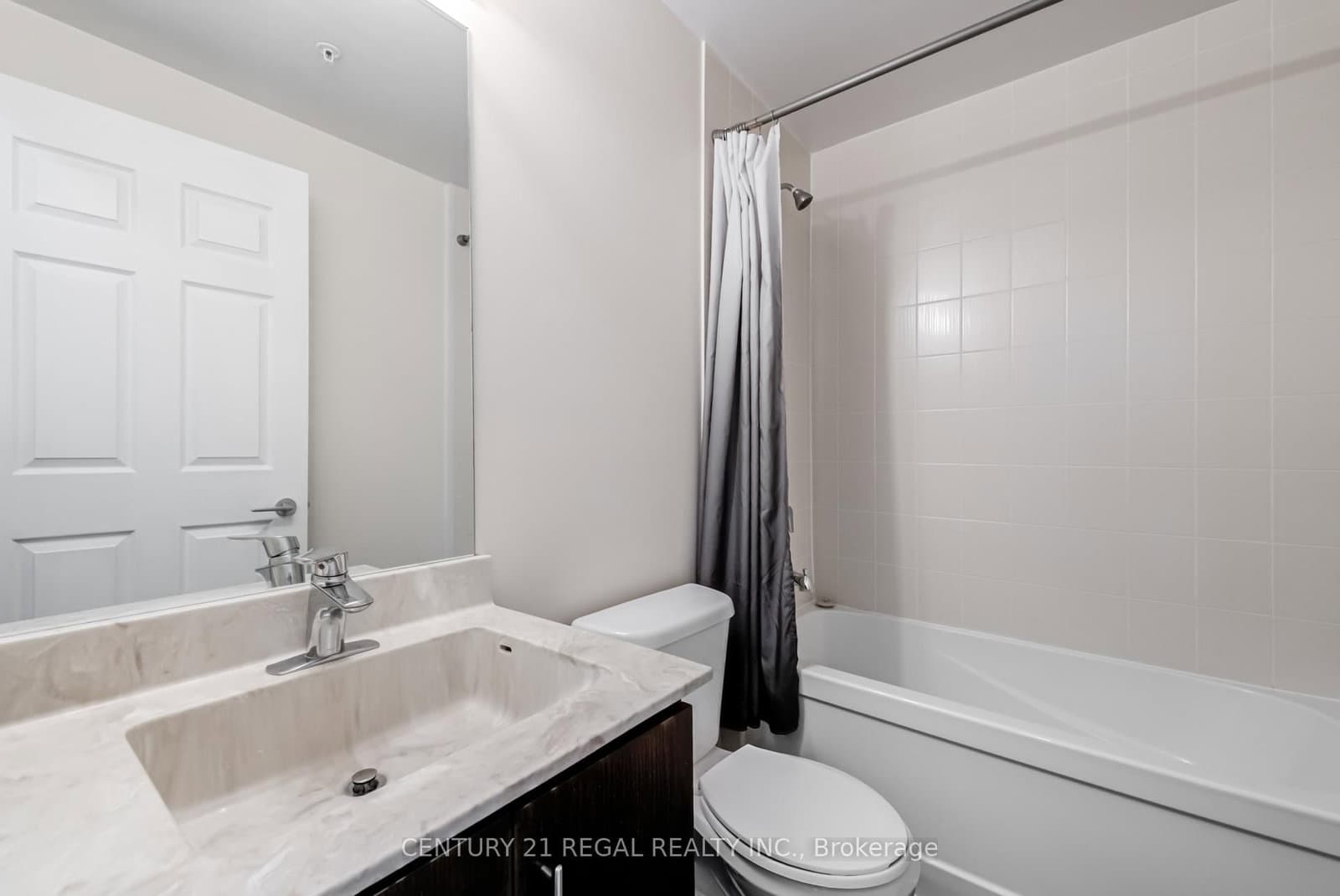 15 James Finlay Way, Unit 710 thumbnail 26