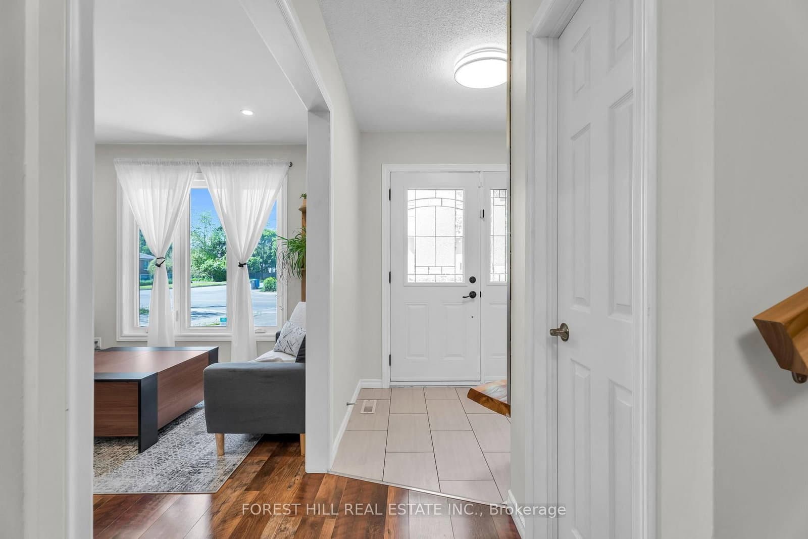52 Mcmurchy Avenue S thumbnail 4
