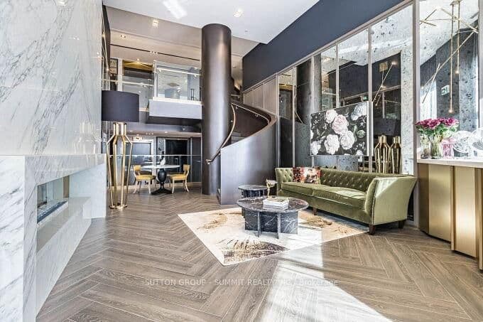 395 DUNDAS Street W, Unit 504 thumbnail 36