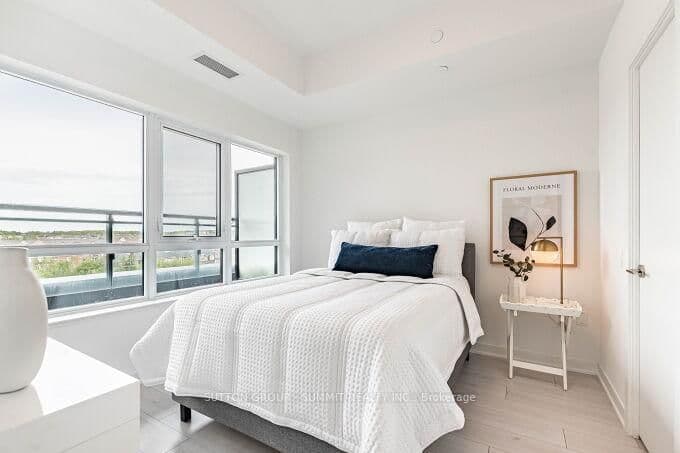 395 DUNDAS Street W, Unit 504 thumbnail 9