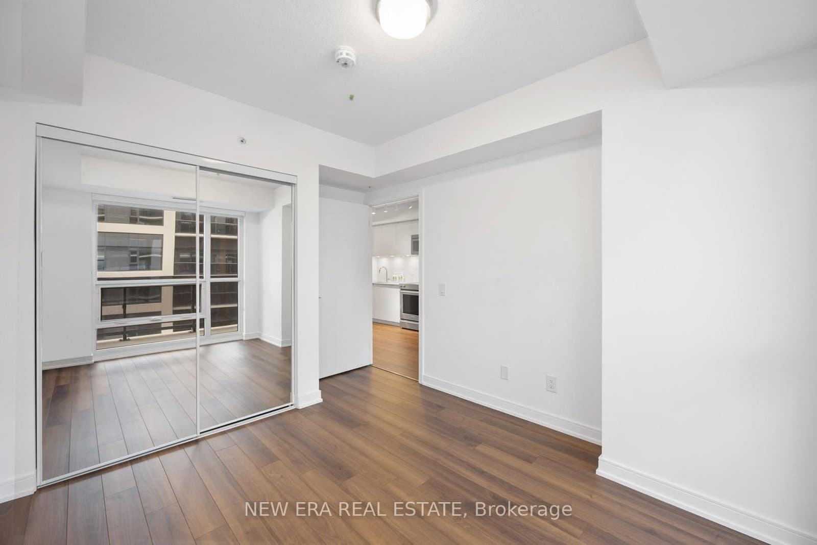30 Samuel Wood Way, Unit 1907 thumbnail 12