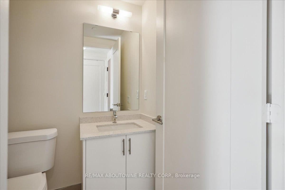 509 Dundas Street W, Unit 103 thumbnail 16