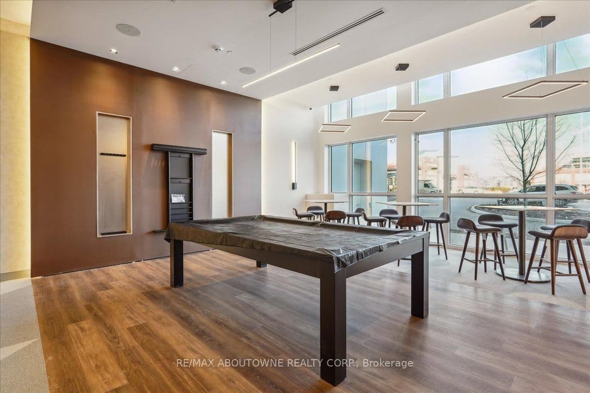 509 Dundas Street W, Unit 103 thumbnail 28