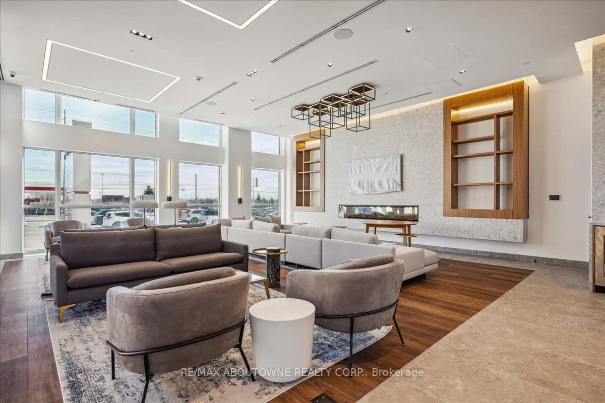 509 Dundas Street W, Unit 103 thumbnail 33