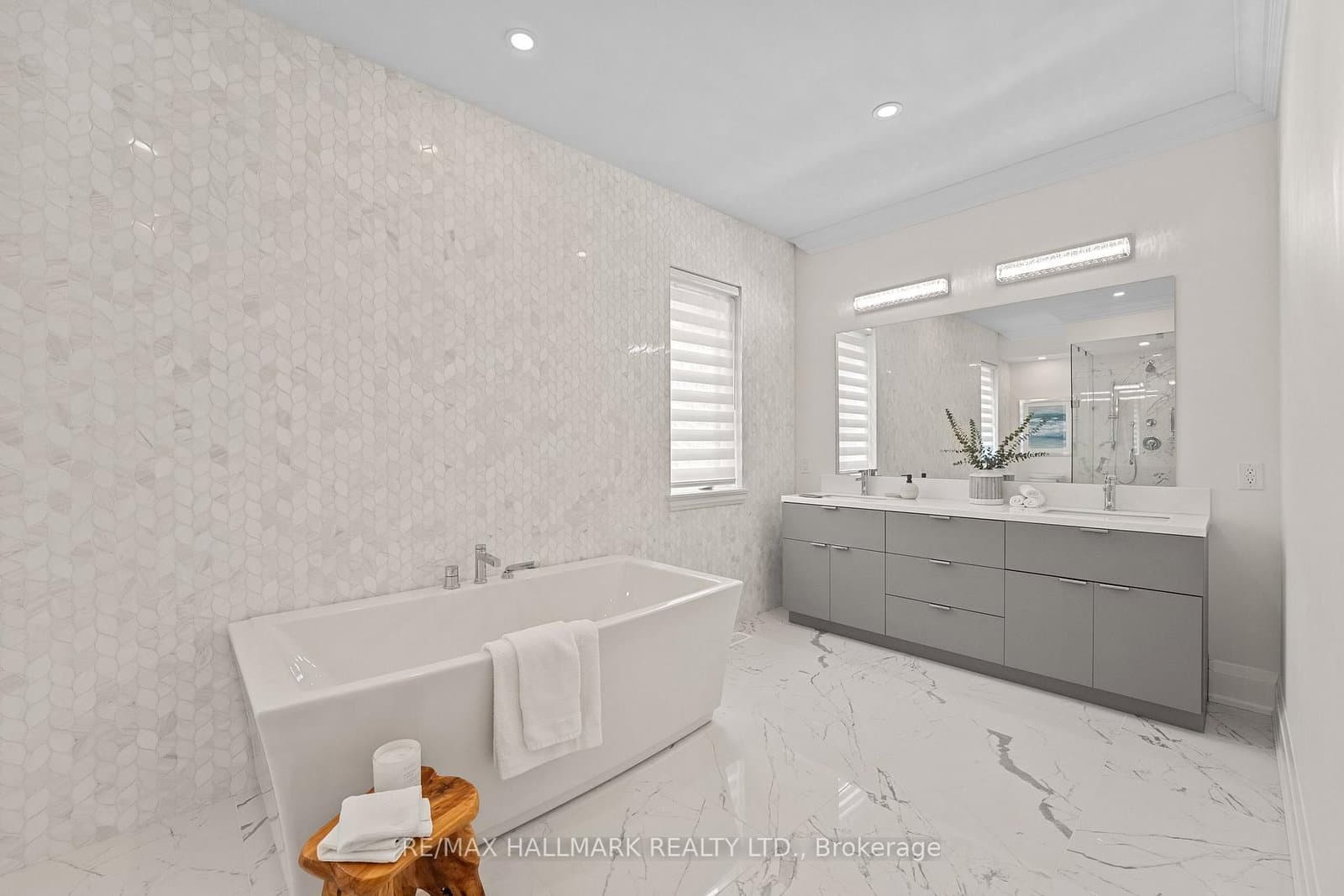 129 High Street W thumbnail 24