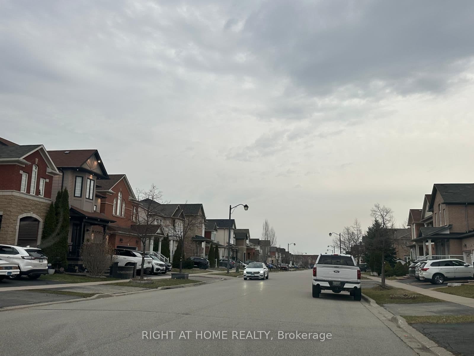 1015 Mccuaig Drive thumbnail 3