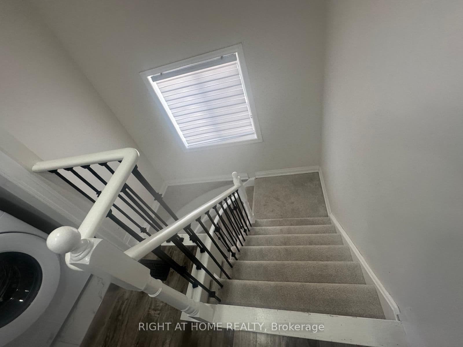 1015 Mccuaig Drive thumbnail 9