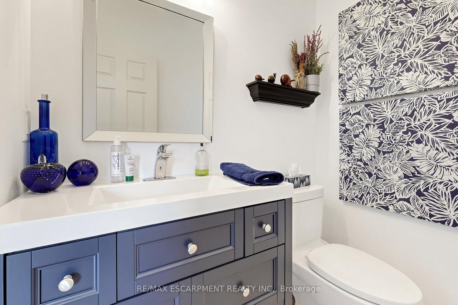4176 Saunders Crescent thumbnail 21