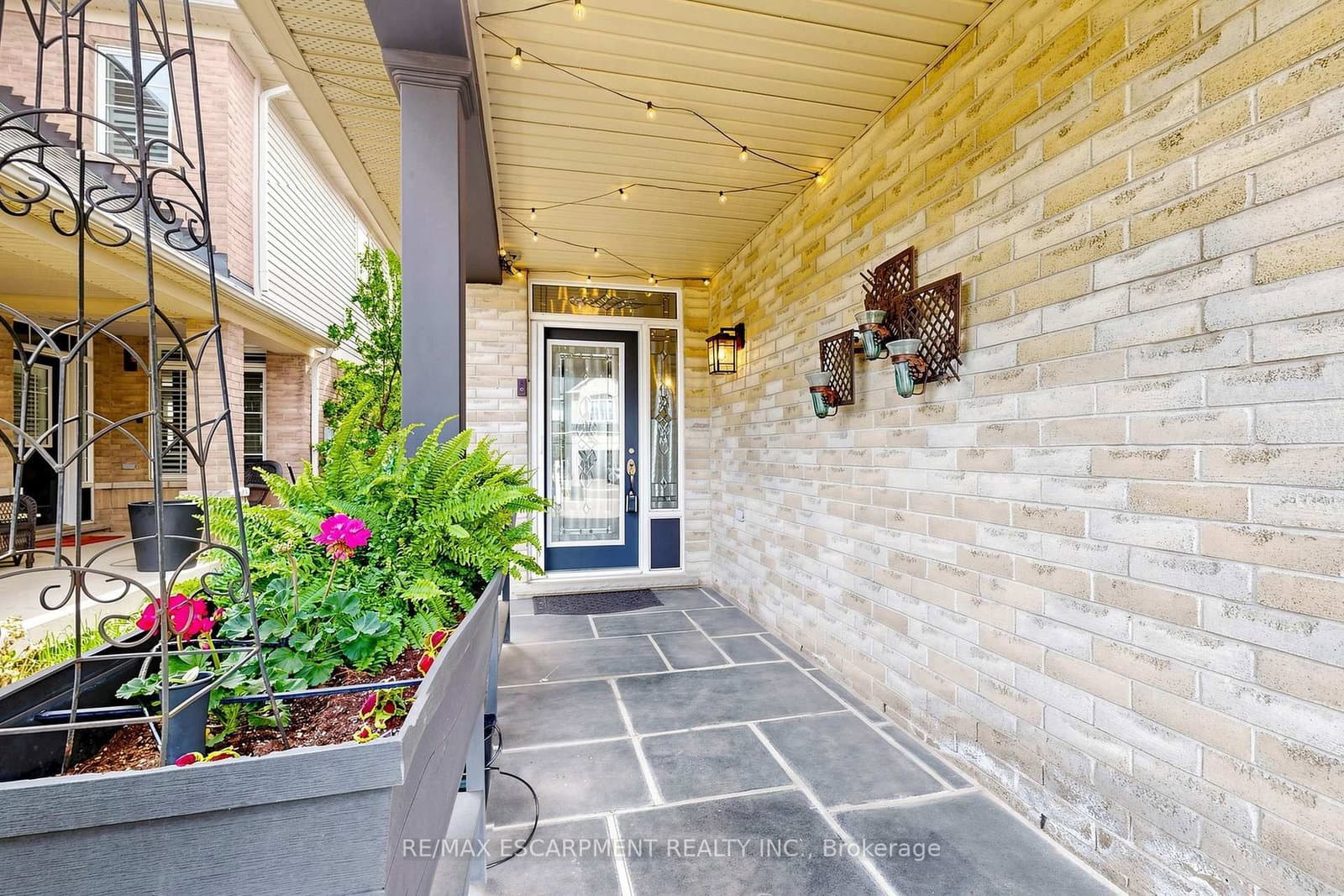 4176 Saunders Crescent thumbnail 4