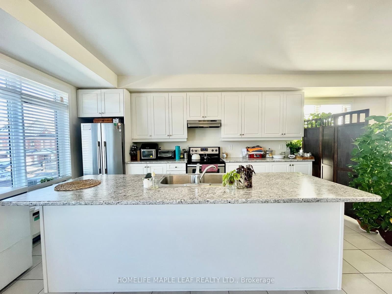 325 Veterans Drive thumbnail 7