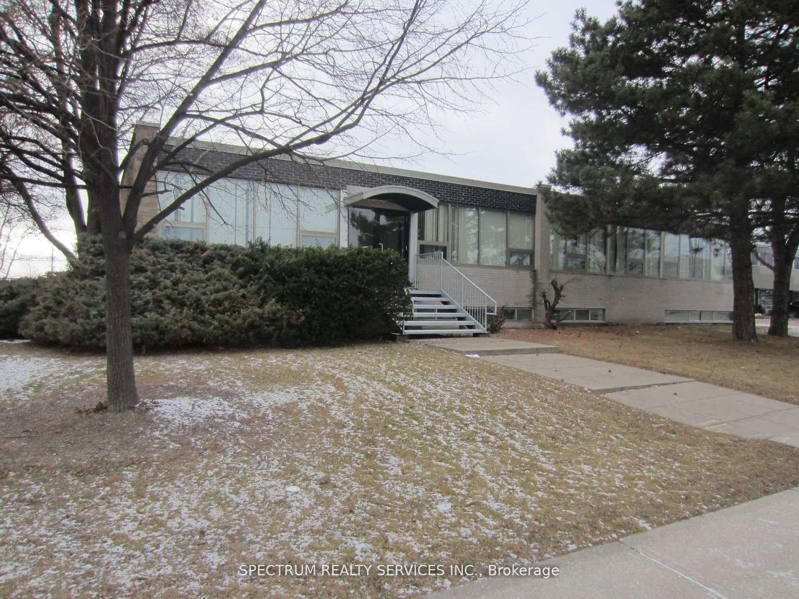 76 Signet Drive, Unit Unit A - Image 1
