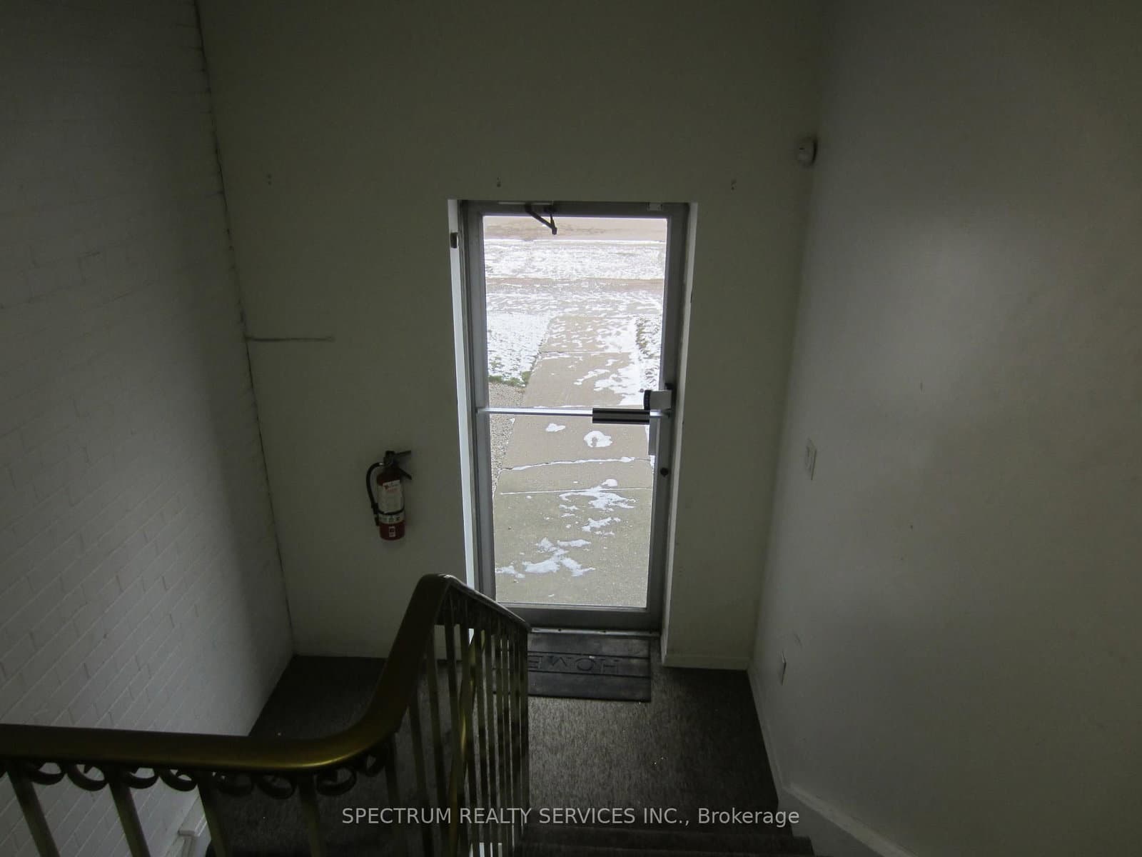 76 Signet Drive, Unit Unit A thumbnail 3