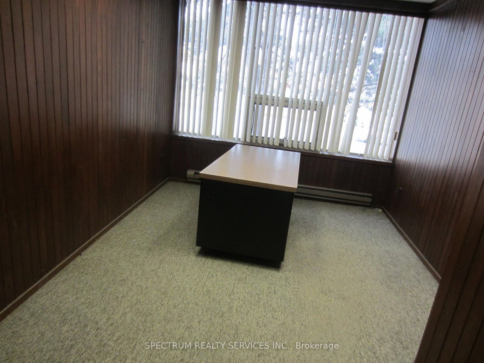 76 Signet Drive, Unit Unit A thumbnail 4