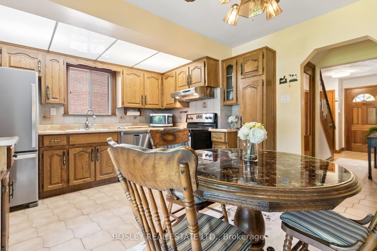 96 Macdonald Avenue thumbnail 16