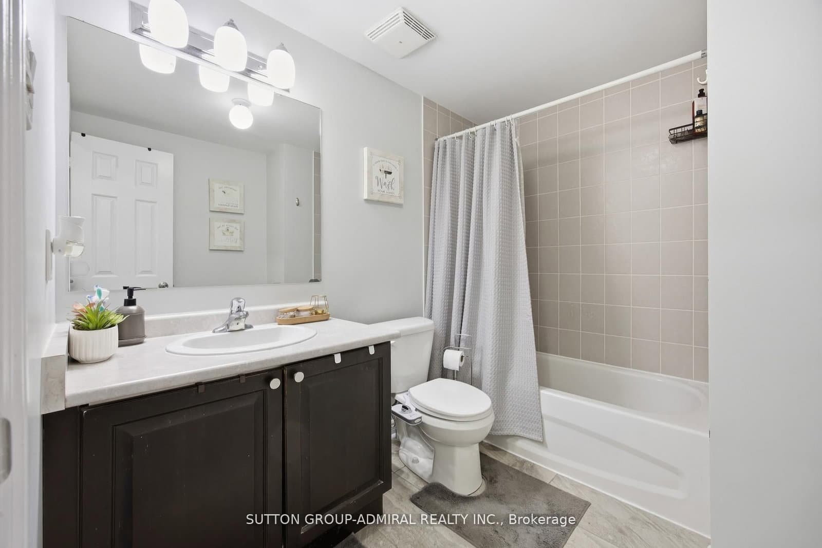 180 Howden Boulevard, Unit 56 thumbnail 16