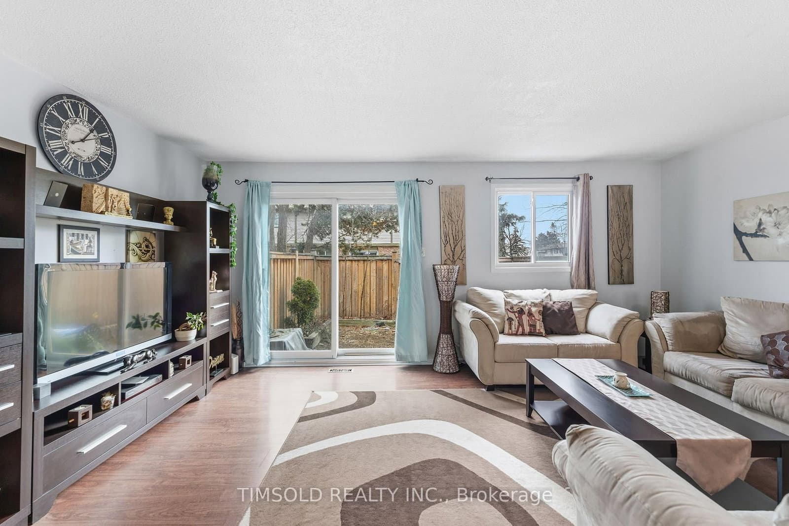 57 Hansen Road N, Unit 29 thumbnail 15