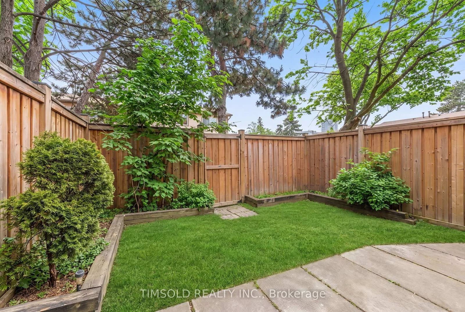 57 Hansen Road N, Unit 29 thumbnail 27