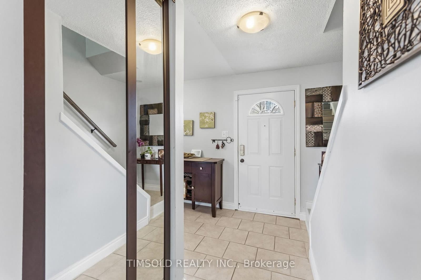 57 Hansen Road N, Unit 29 thumbnail 6